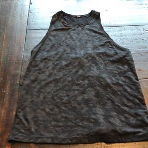 Lululemon Black Camo tie back tank size 8